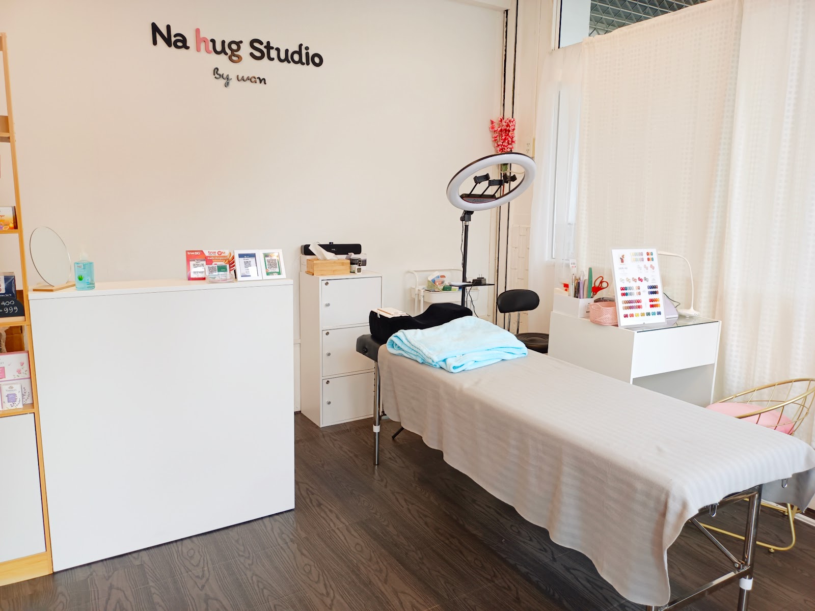 Wanwan&#8217;s Hug Studio
