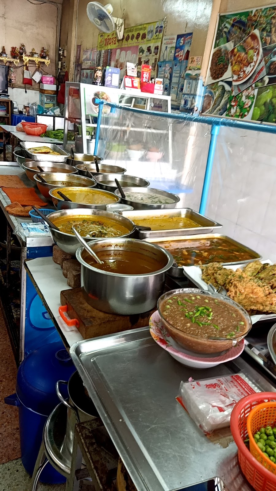 Pak Tai Chawang Restaurant, Mae Sam Mon