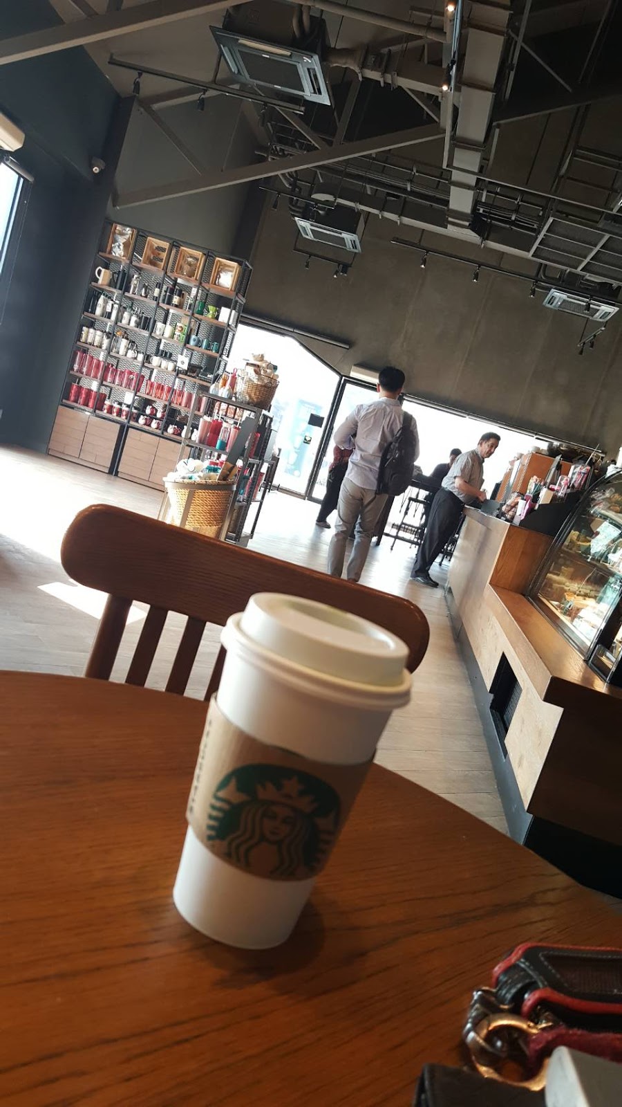 Starbucks Little Walk Guys