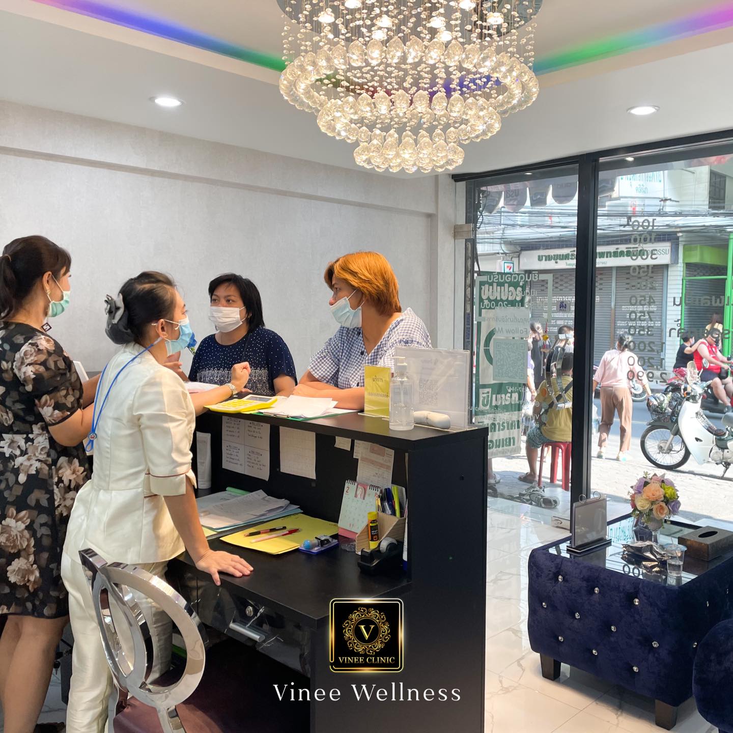 Vinee Wellness Vinee Wellness Charan 35 Beauty Clinic, Fillers, Botox, Thread Lift
