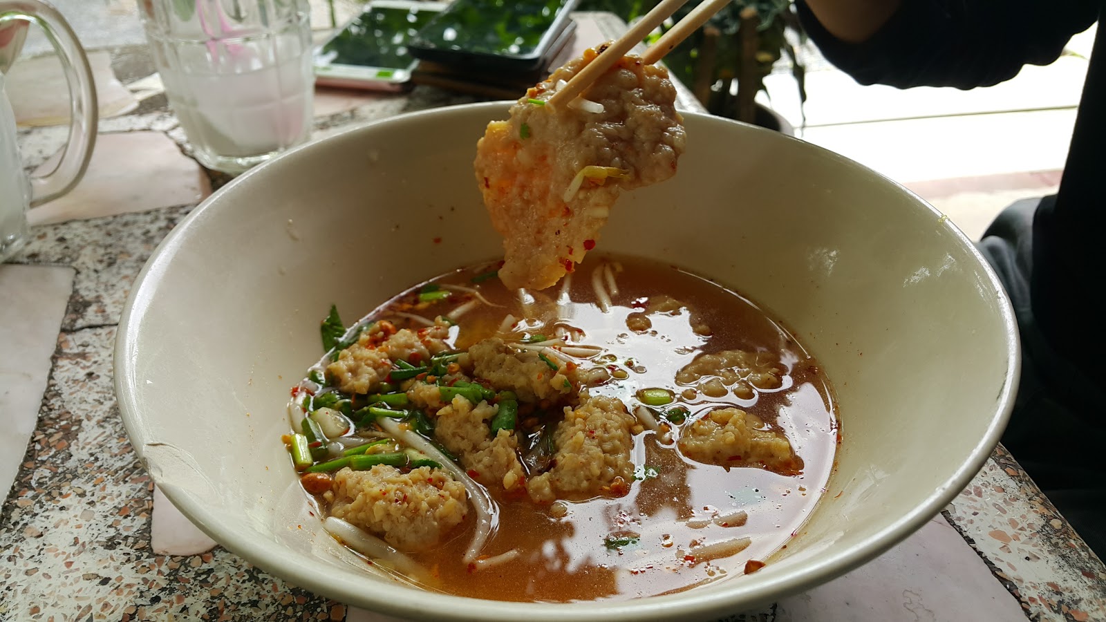 Uncle Wan giant wonton tom yum soup