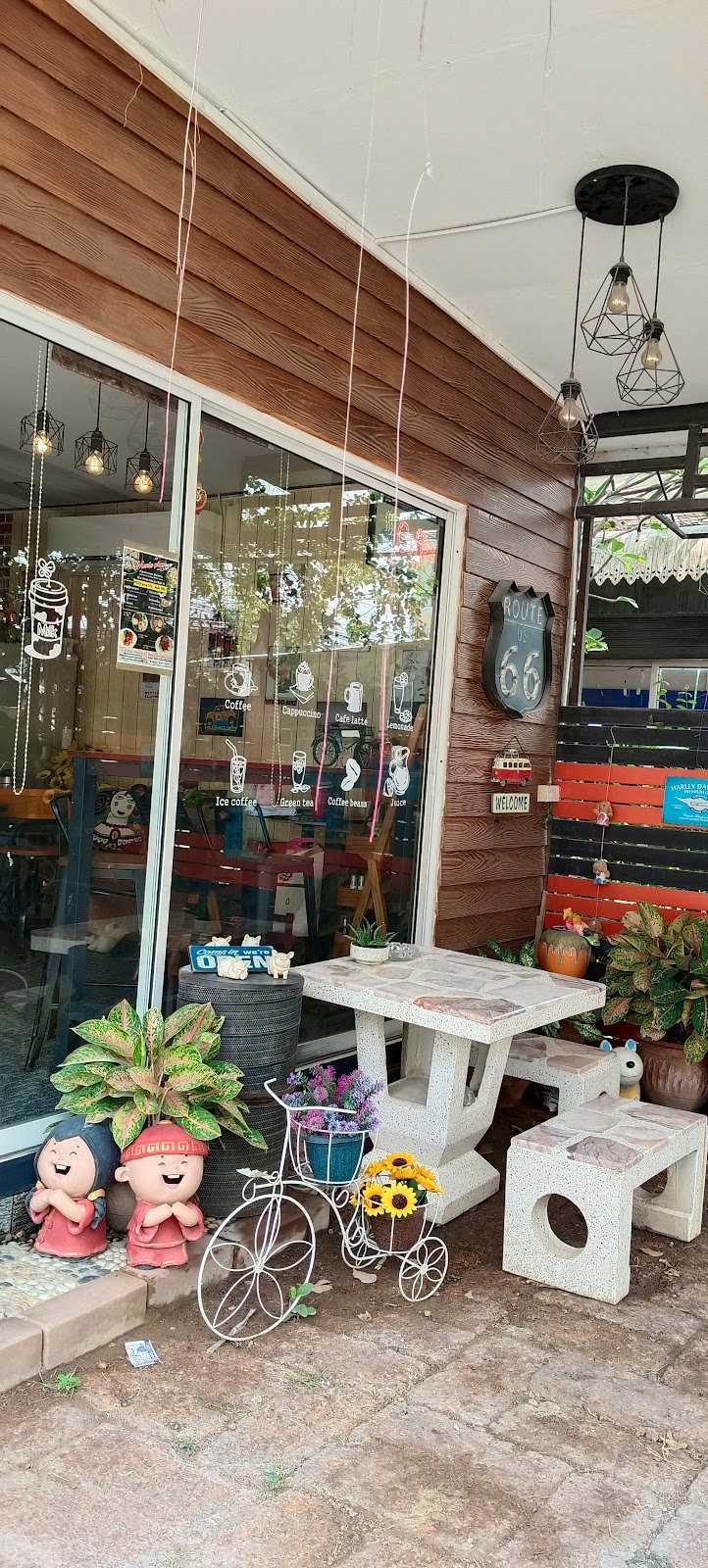 Focus Cafe &#8220;Focus Cafe&#8221;