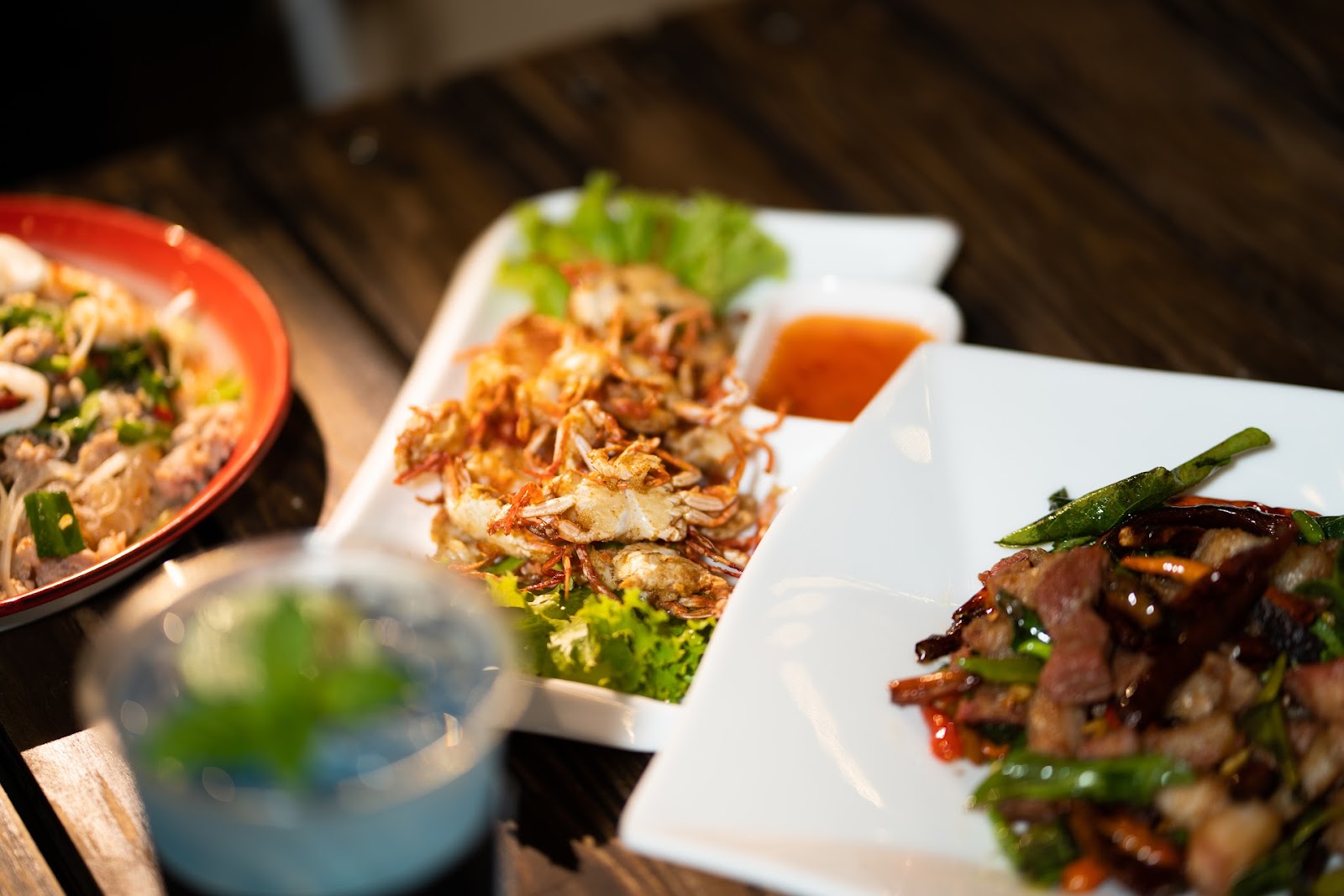 Laonphone Cafe Camp & Restaurant