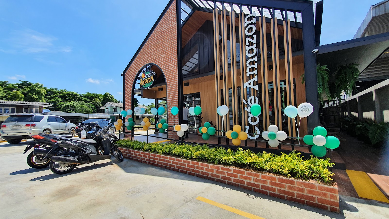 Café Amazon, Hathairat Road, opposite Soi 21.