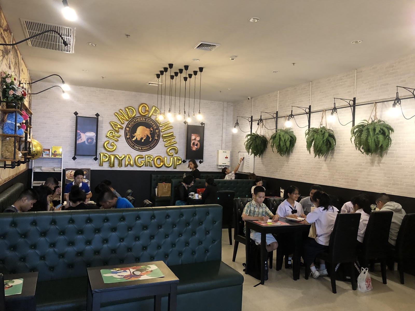 Southern Coffee by Mameow (Tesco Lotus Ladprao)
