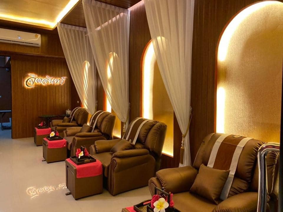 Chichan Thai Traditional Massage 1st store