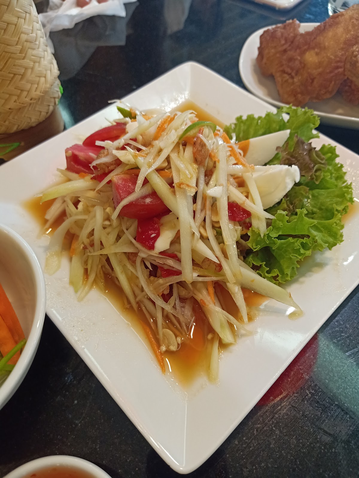 Mae Sri Ruen (HomePro Petakasem)