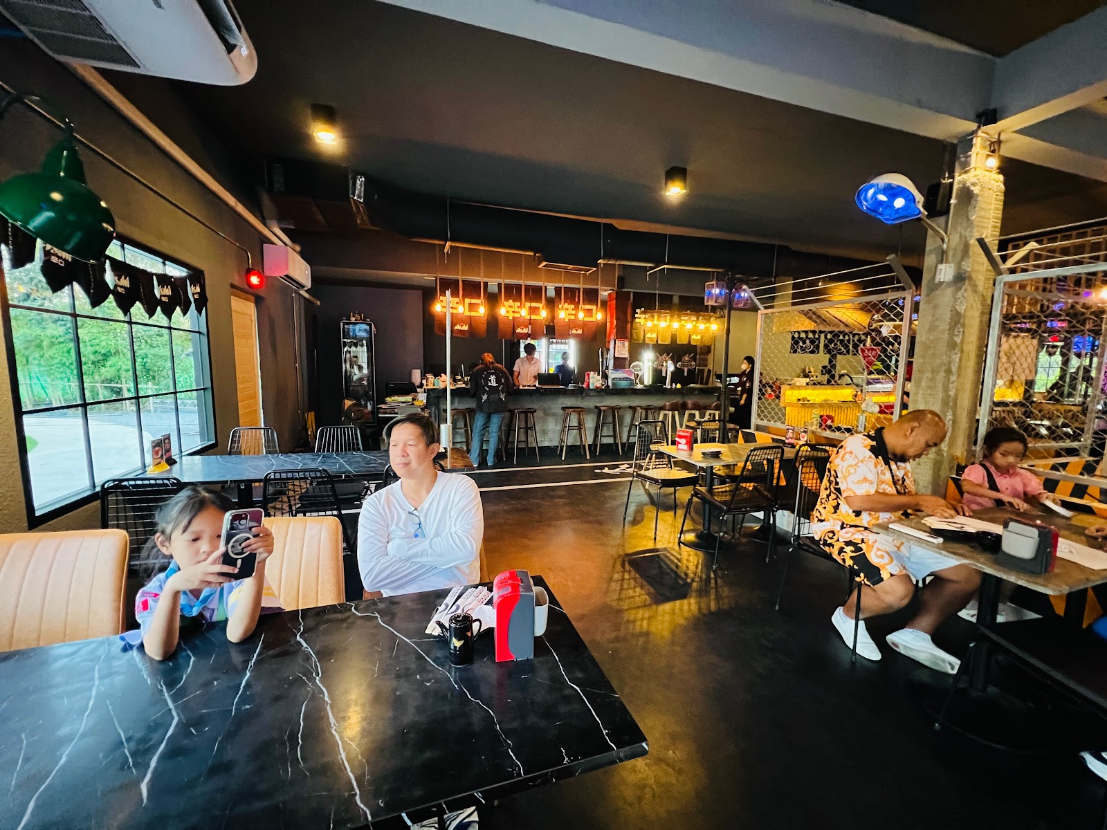 GUZADRIFT Izakaya (Safari World Store)