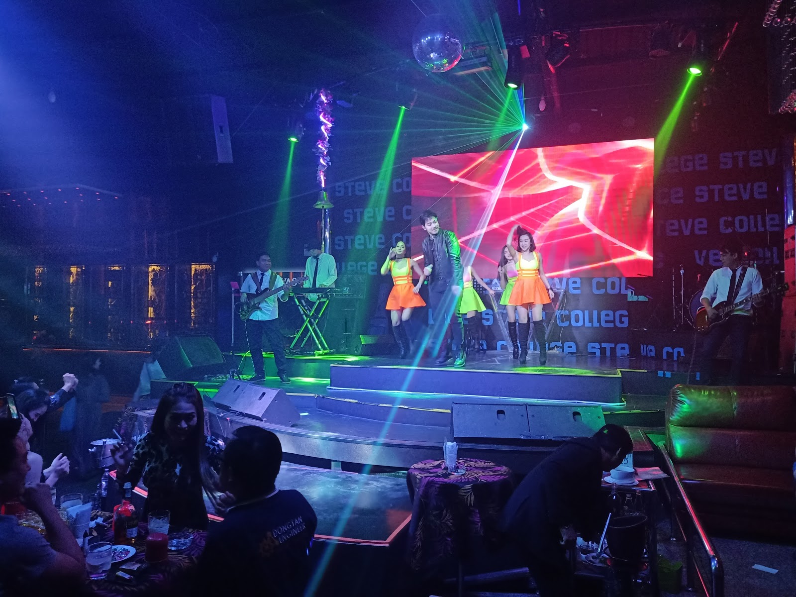 Steve Club Rama III