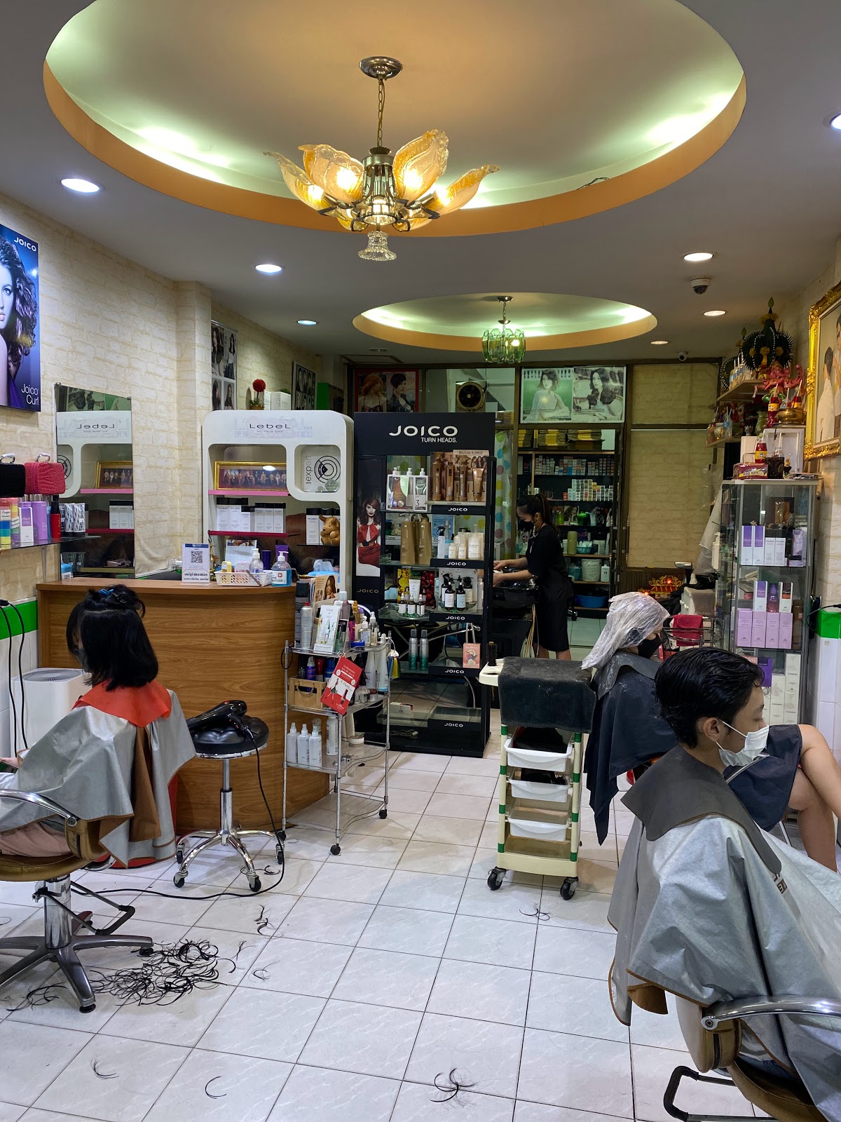 C_Cut Salon