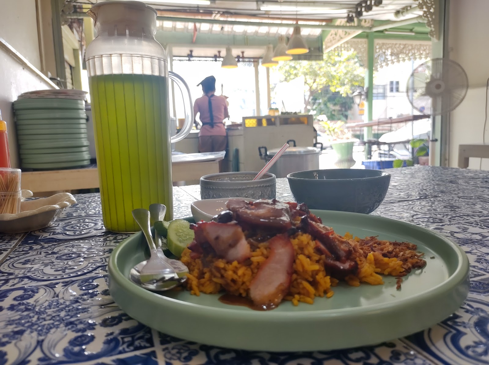 (Baan Sam Sao) Chicken rice, Lamalongson rice
