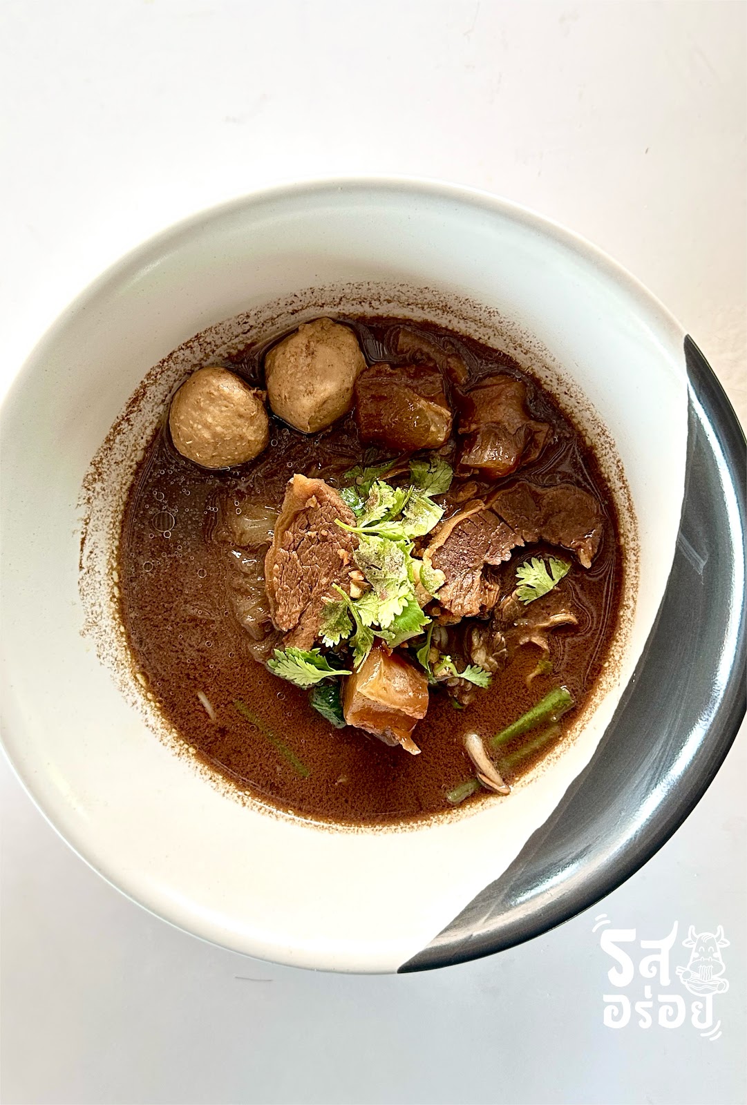 Rhodium beef noodles