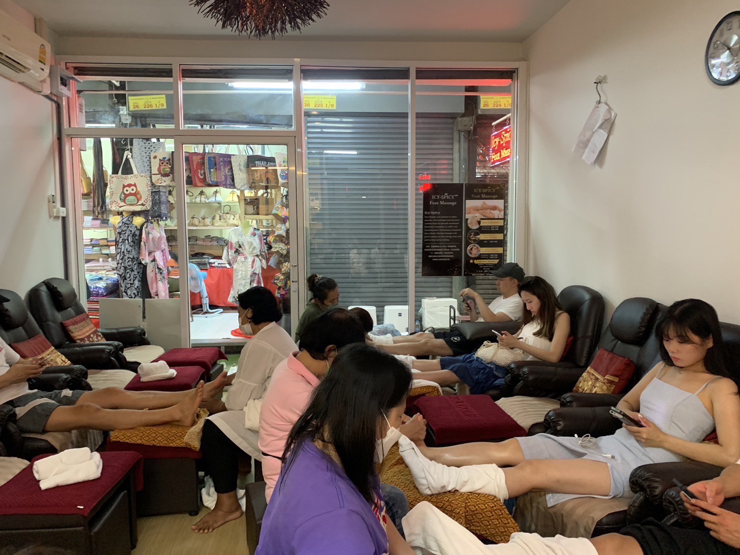 ICY-Spicy Foot Massage