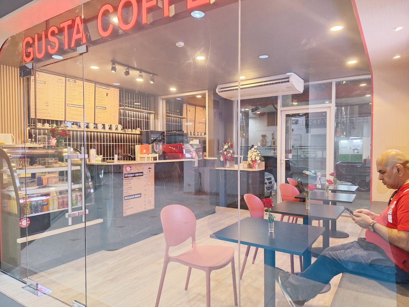 Gusta Coffee (Thailand) MRT Lat Phrao