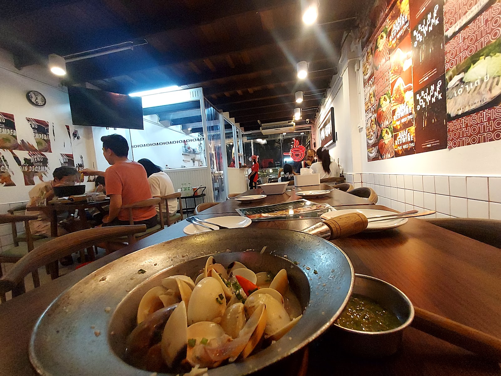 ร้านหม้อหอม Mohhom Hot Cuisine Hot Pot Restaurant Hot Food Kitchen