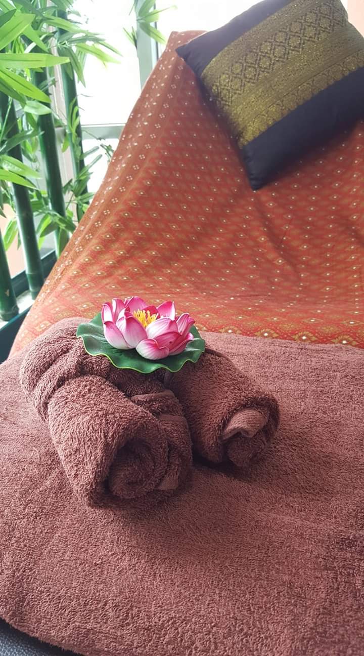 Ampon Thai Traditional Massage