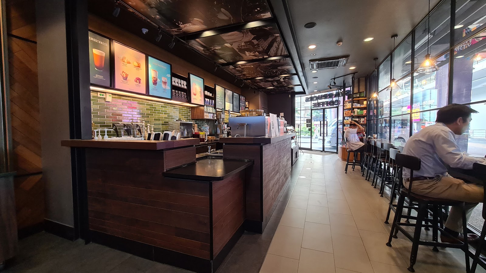 Starbucks ARL Ramkhamhaeng