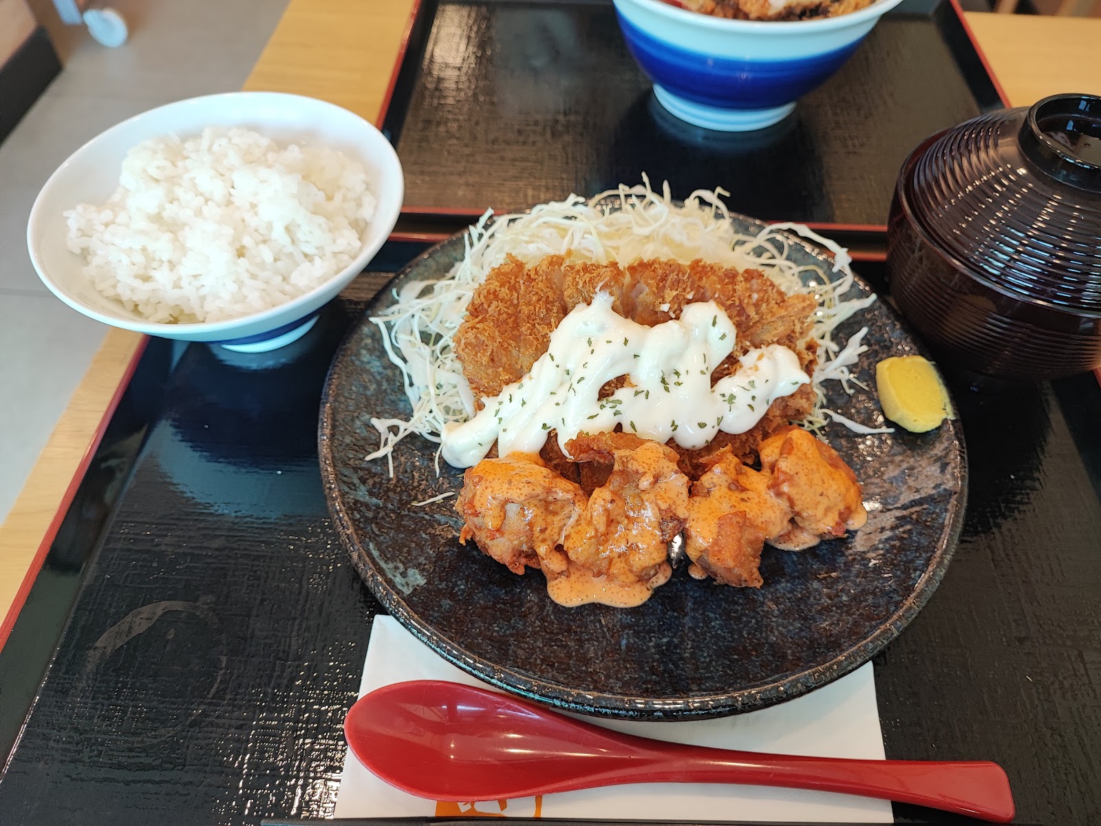 Katsuya Bangchak Takam Gas Station