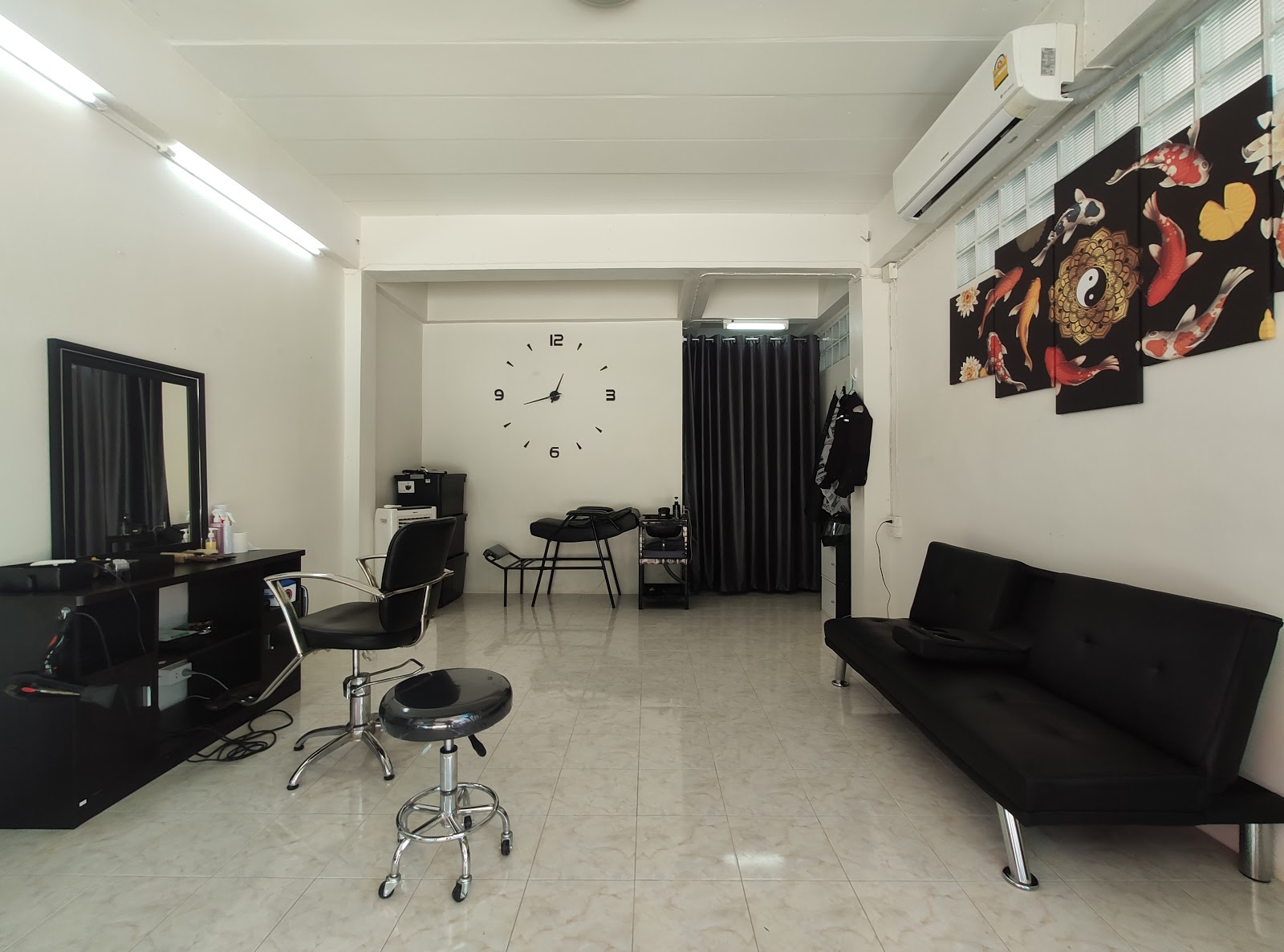 wednesday haircut ร้านตัดผมบางบอน(wednesday Bangbon Barber Shop)