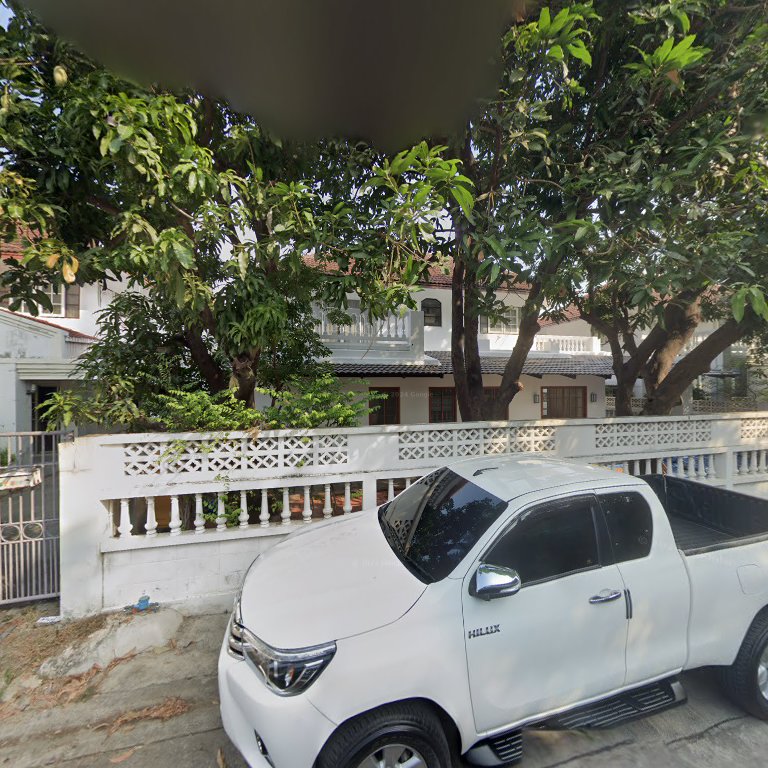 Piriya Refined Beauty Studio