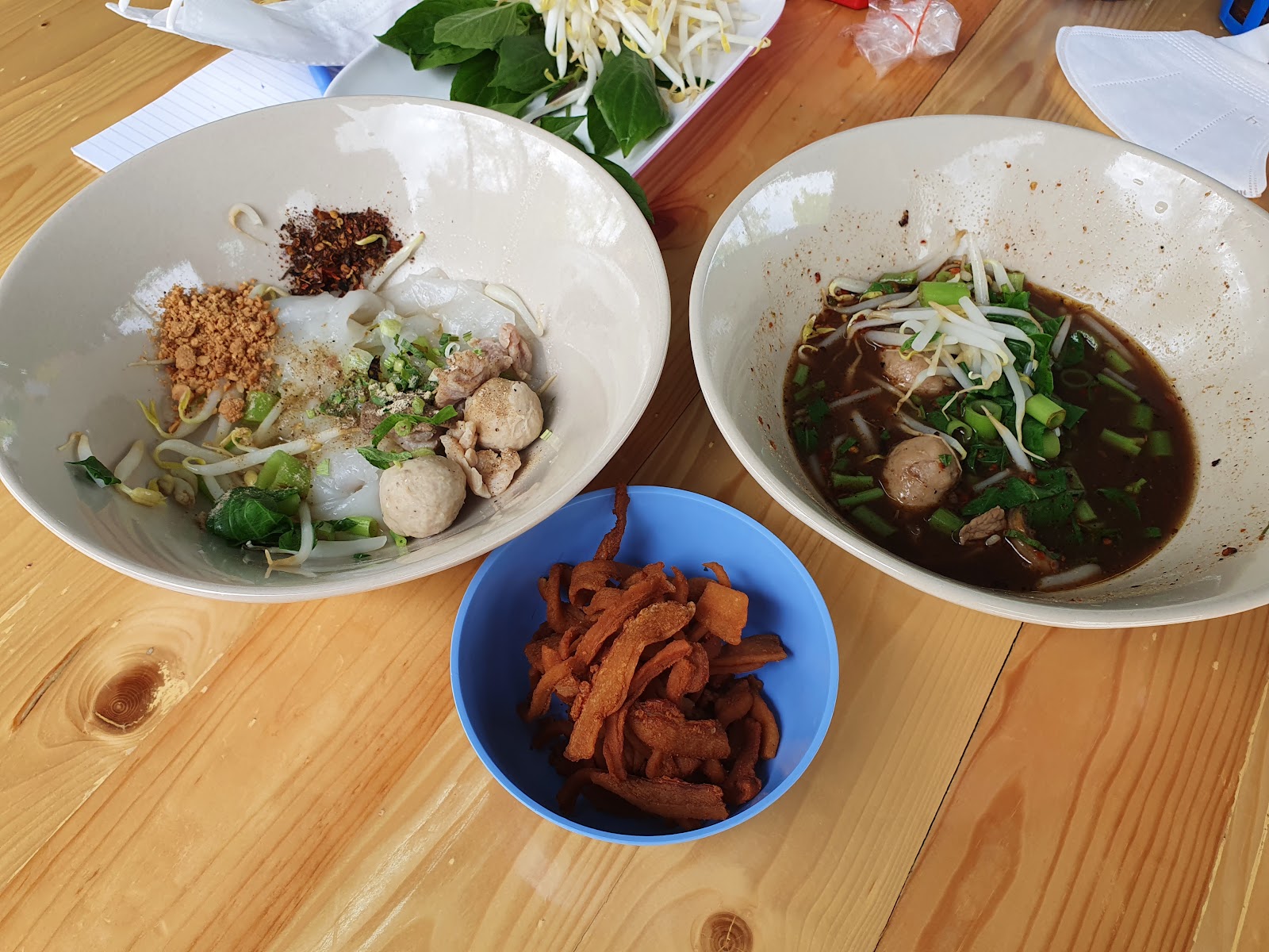Uncle Lek Boat Noodles, Uncle Lek Bearing&#8217;s Boat Noodles, Delicious Hot Pot Recipe