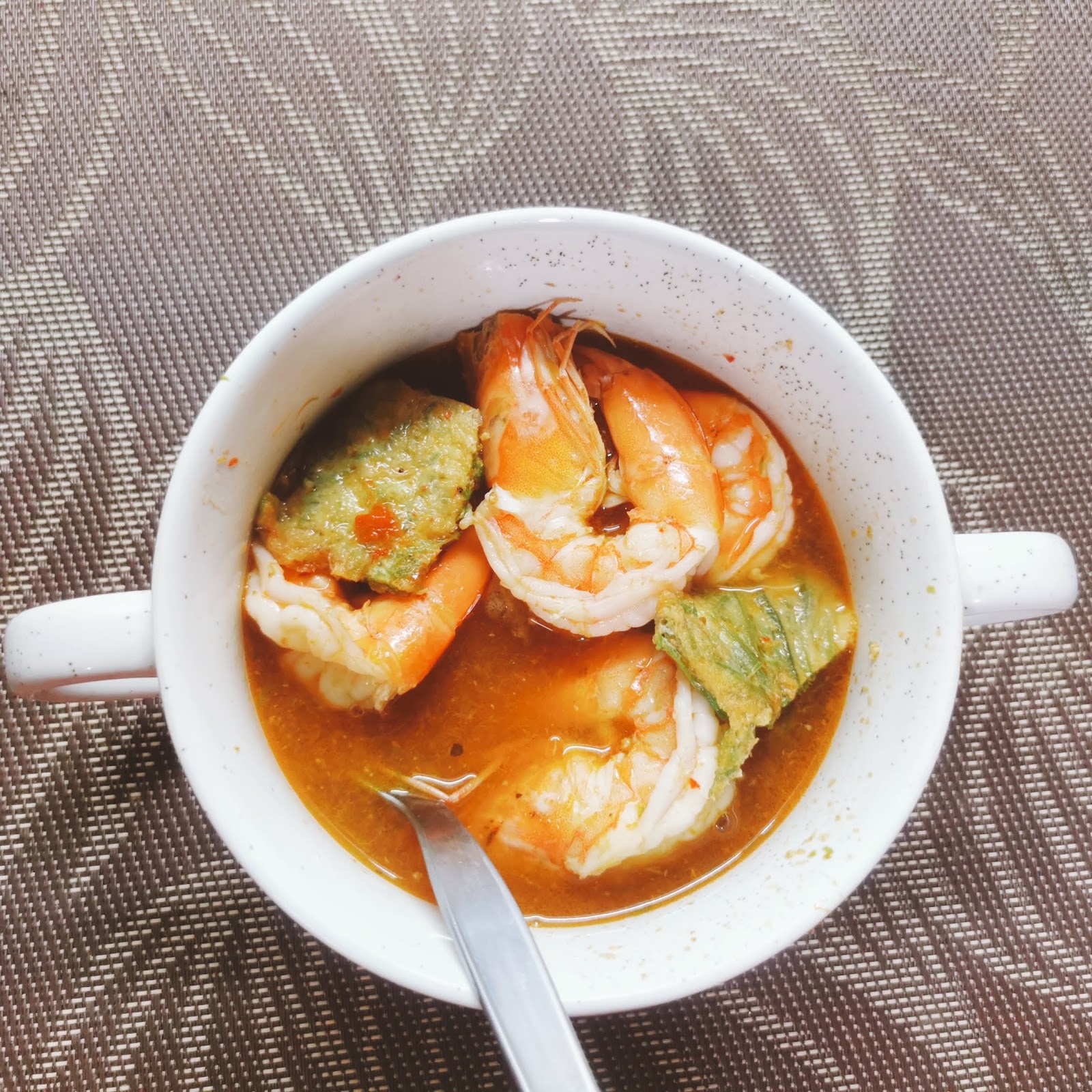 Omurice in the middle of the city