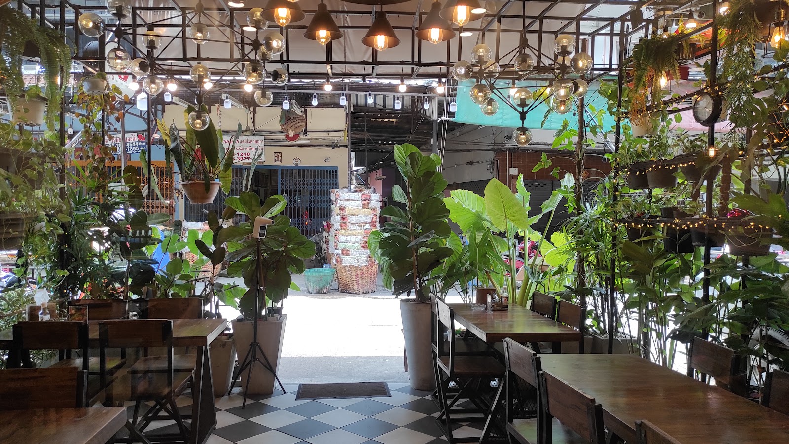 Foo Fish Noodles with Fresh Chili, Mahanak Crossing Store