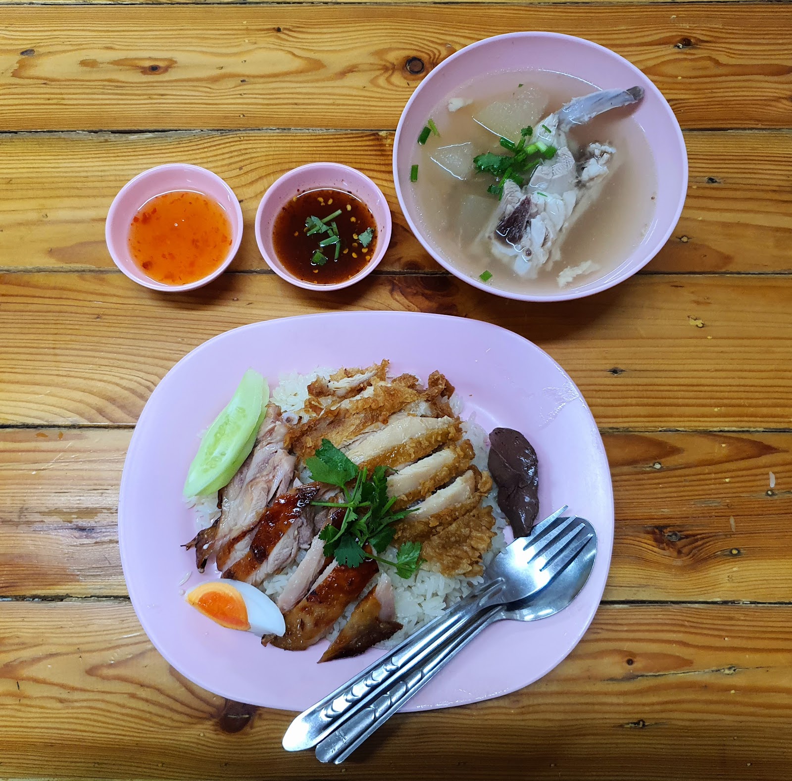 Mongkolwattana Hainanese Chicken Rice