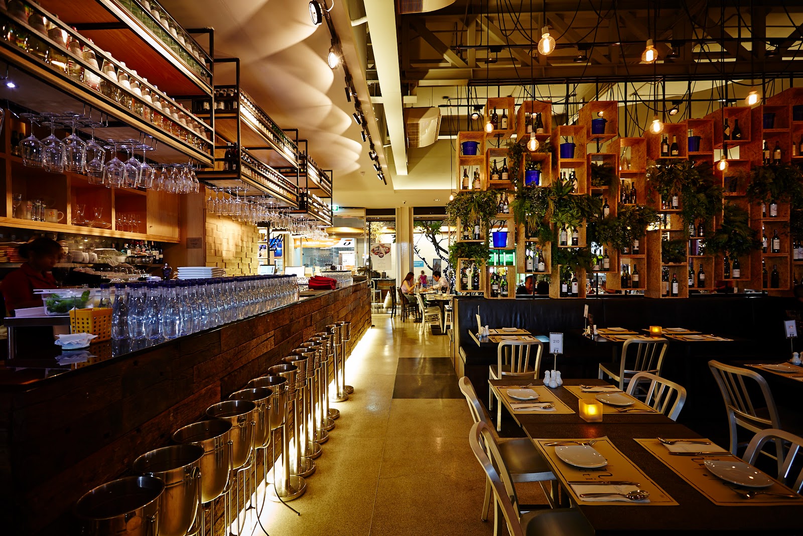 Wine Connection Major Ratchayothin