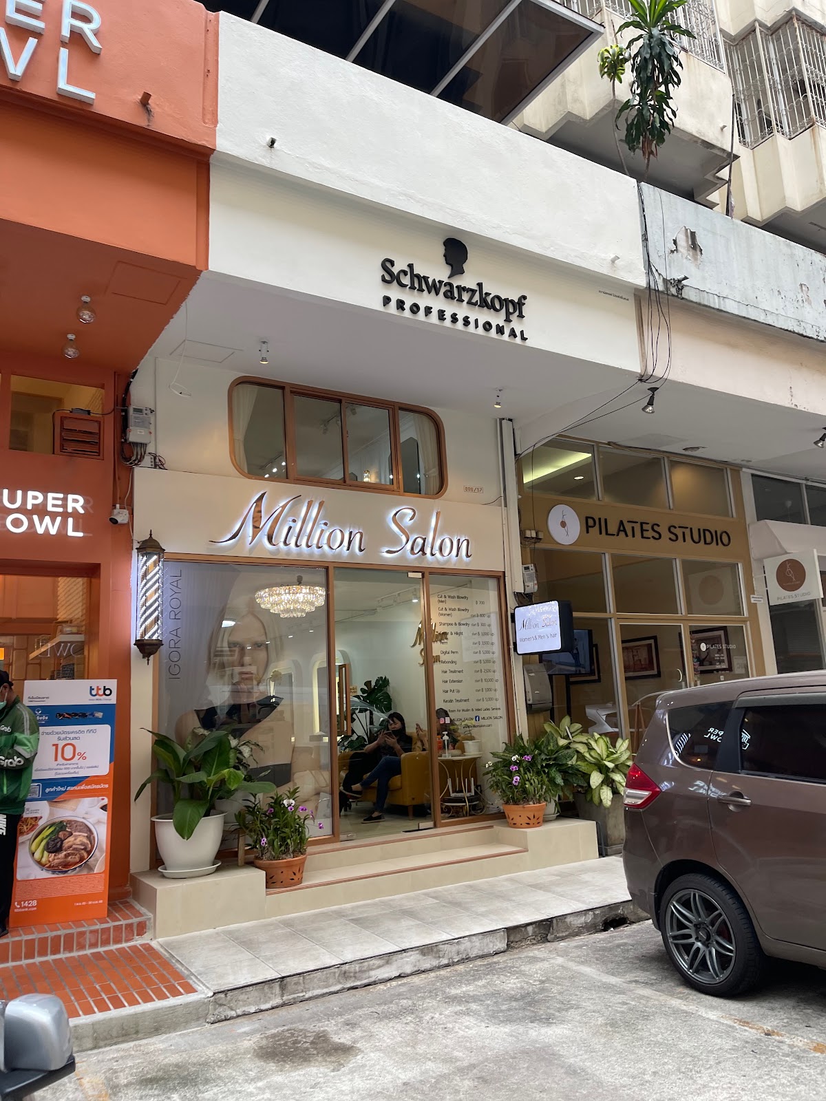 Million Salon Ploenchit