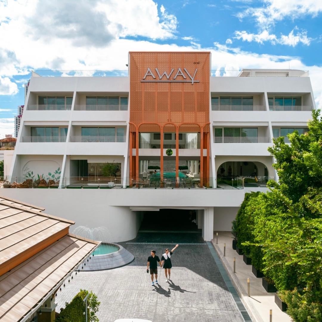 Unique Health Massage @Away Bangkok Riverside Keen