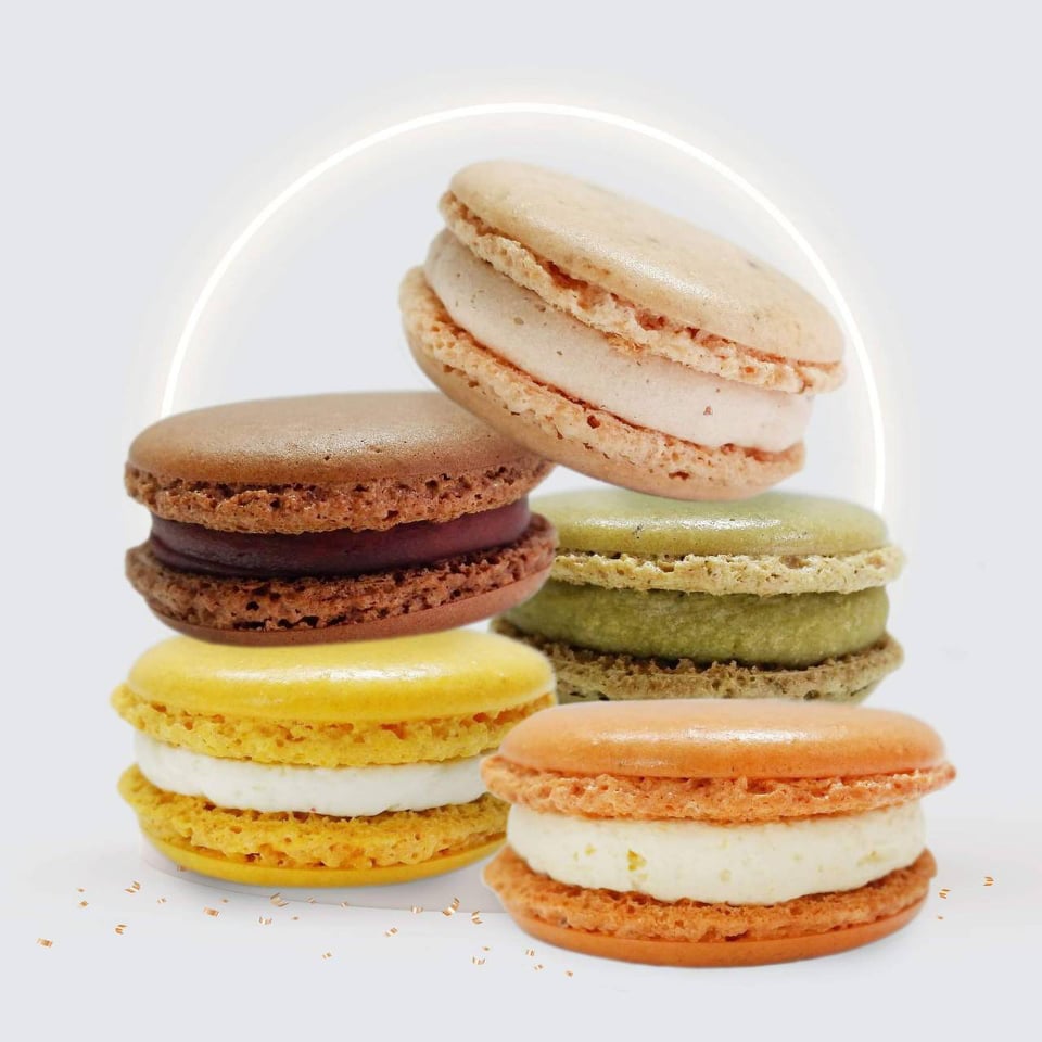 Homemade macarons 2