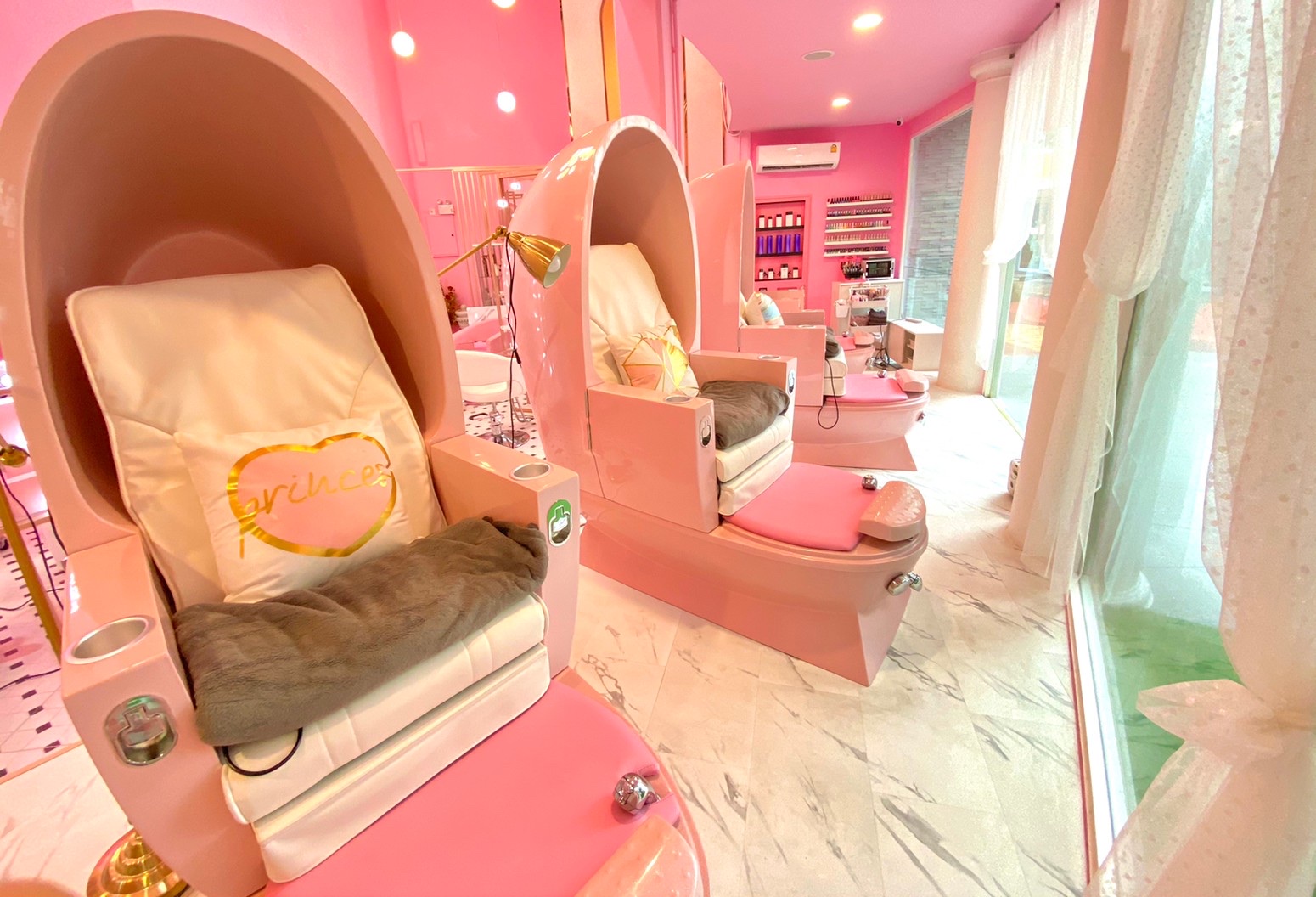 Sleep Salon The Circle