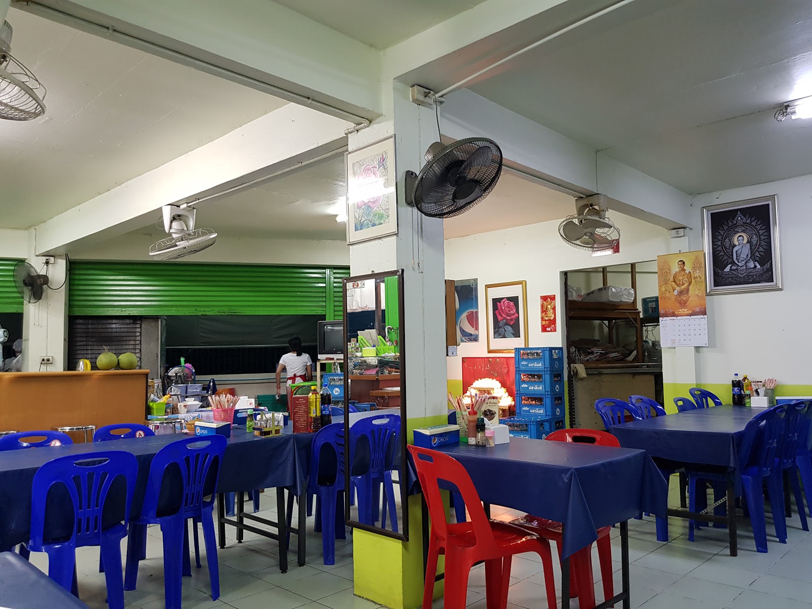 Dao Phochana Shop, Suan Phak 19