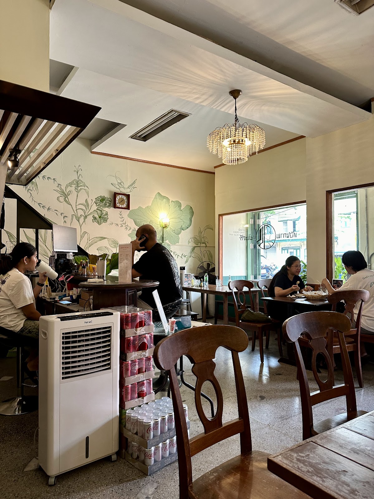 Fried Chicken CHAYAA MANSRI FRIED CHICKEN (nickname: Chaya Mansri Fried Chicken)