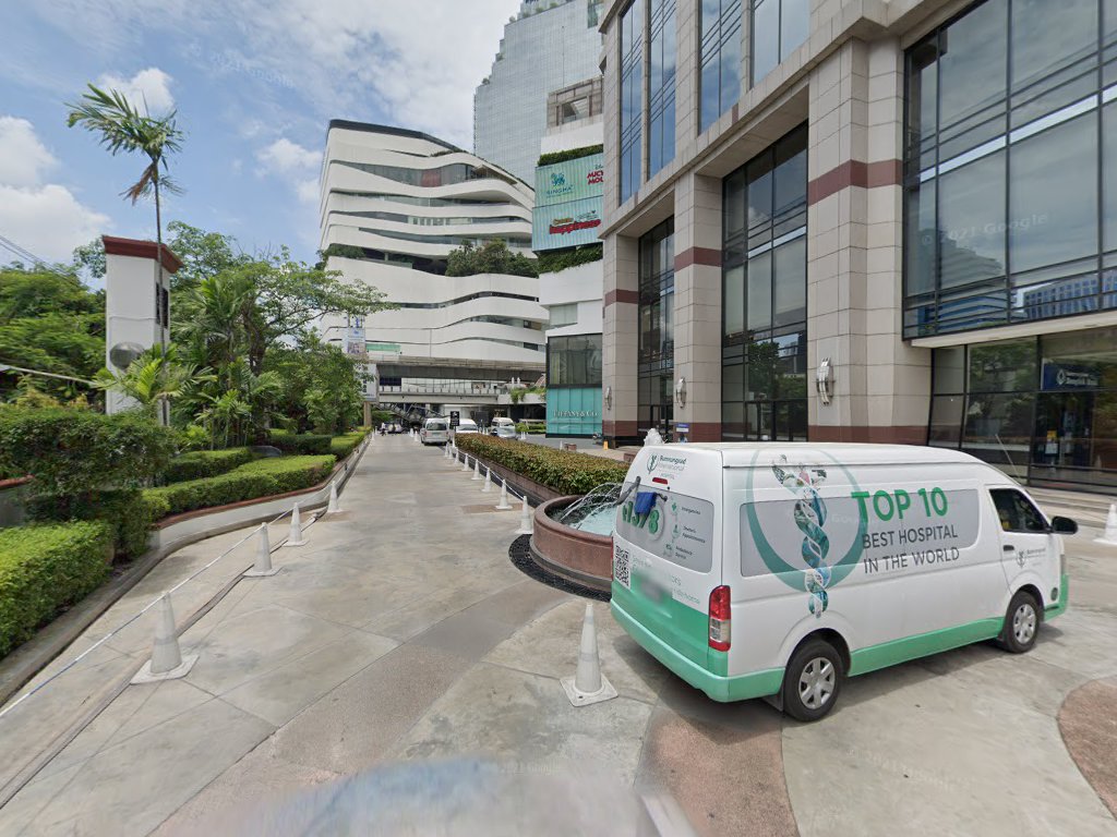 Philip B Emporium M-Quartier