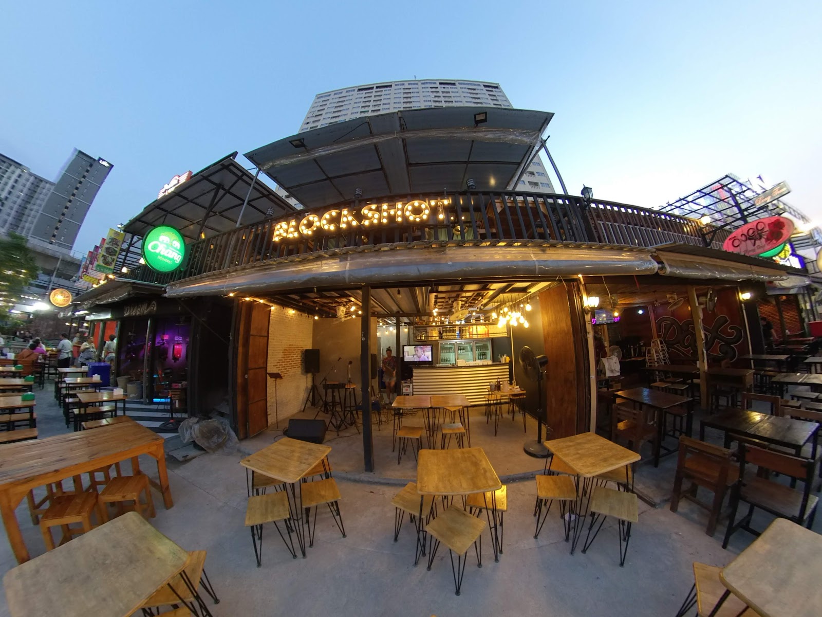 Block shot @Indy Pinklao