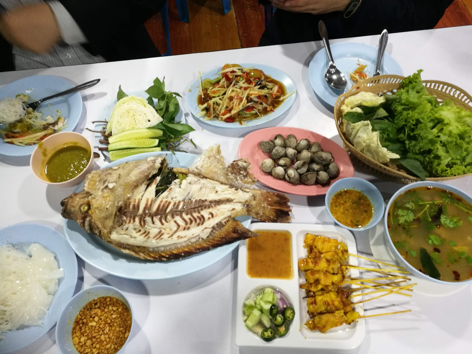 Grilled Fish at Ramgram (Rama IX)