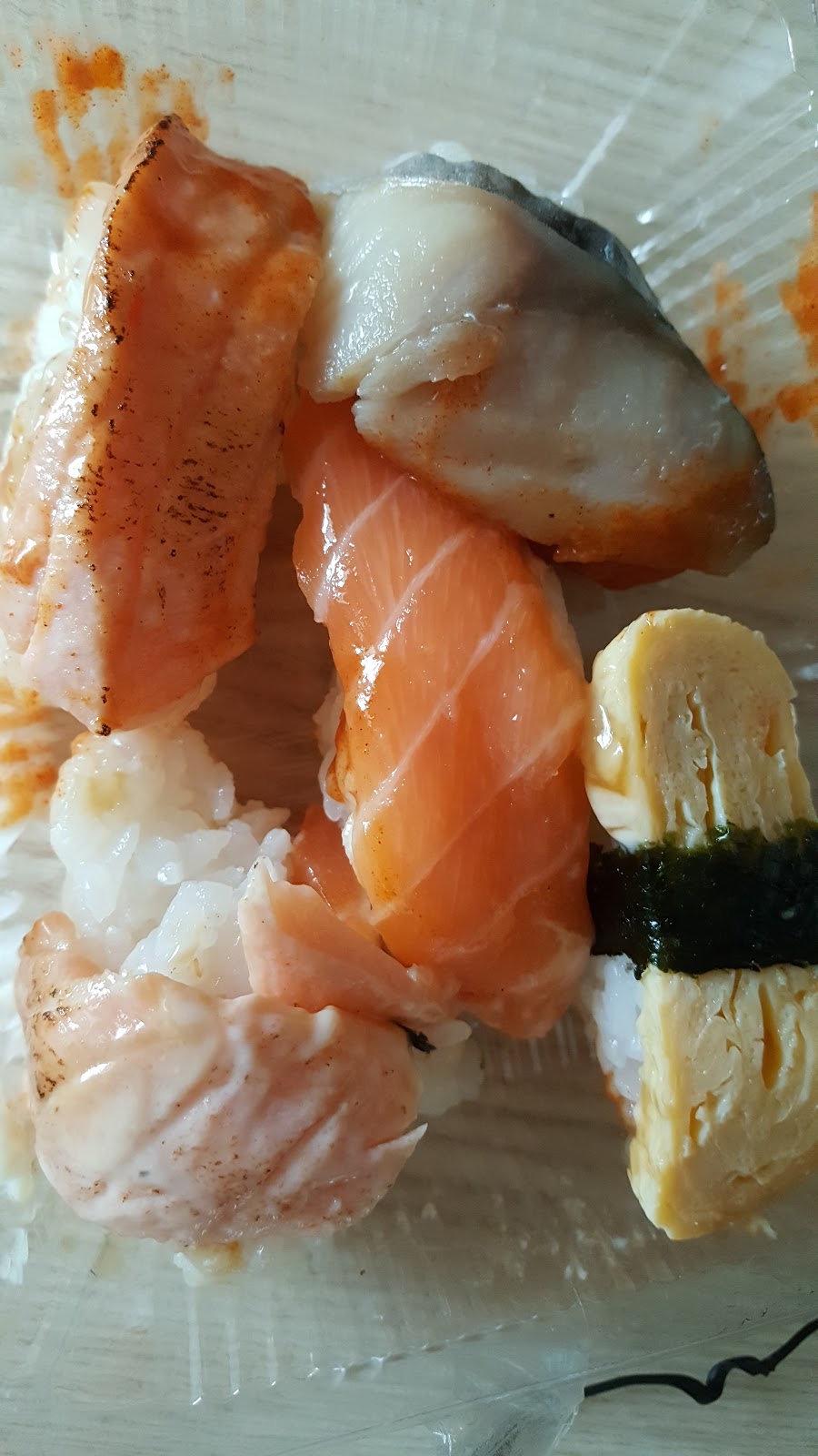 May and Pick Sushi Shop