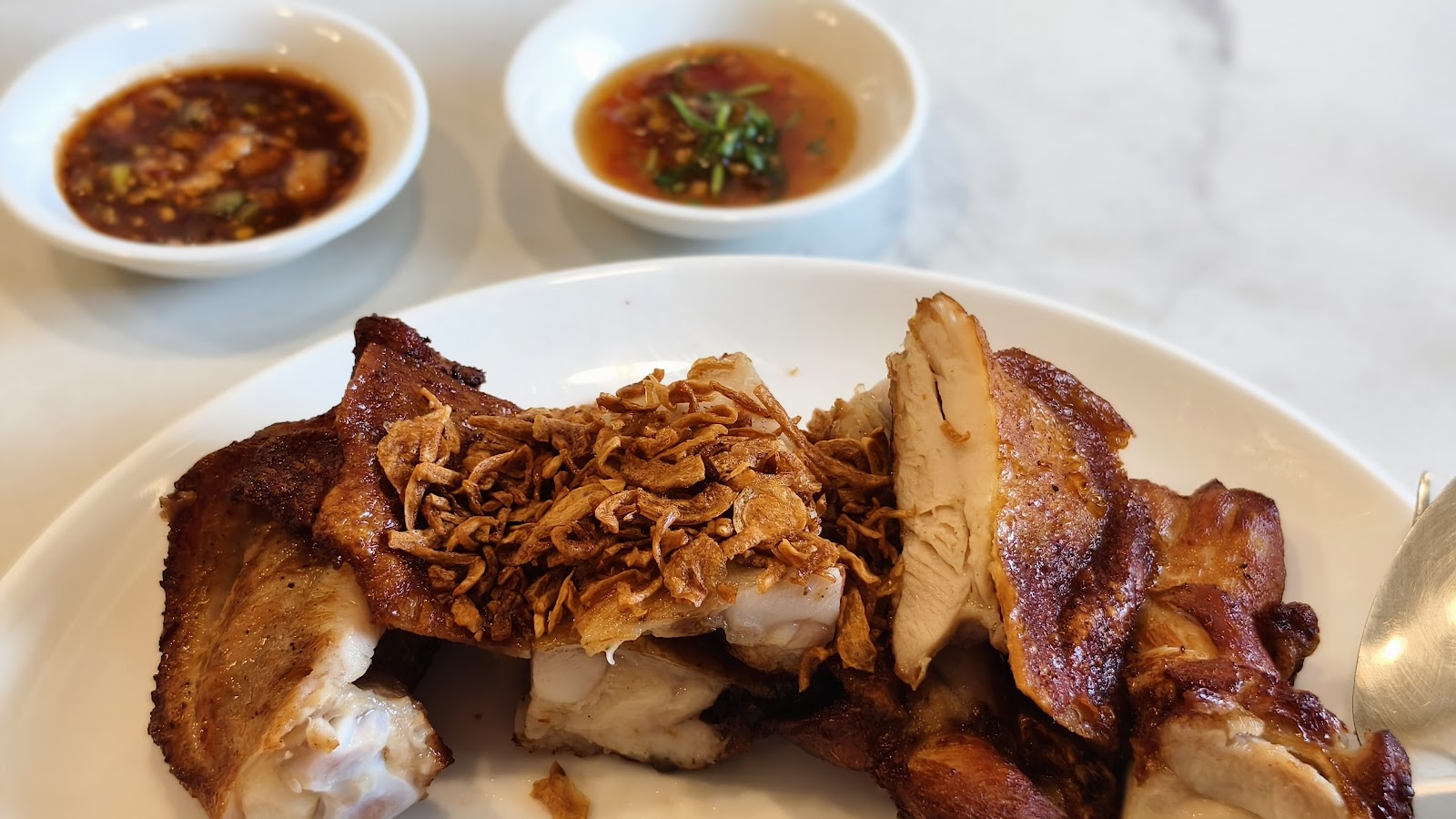 Where did you find fried chicken (halal)?