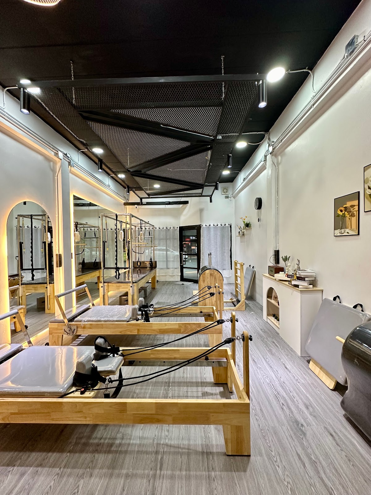 About Pilates Studio @Meeting Mall