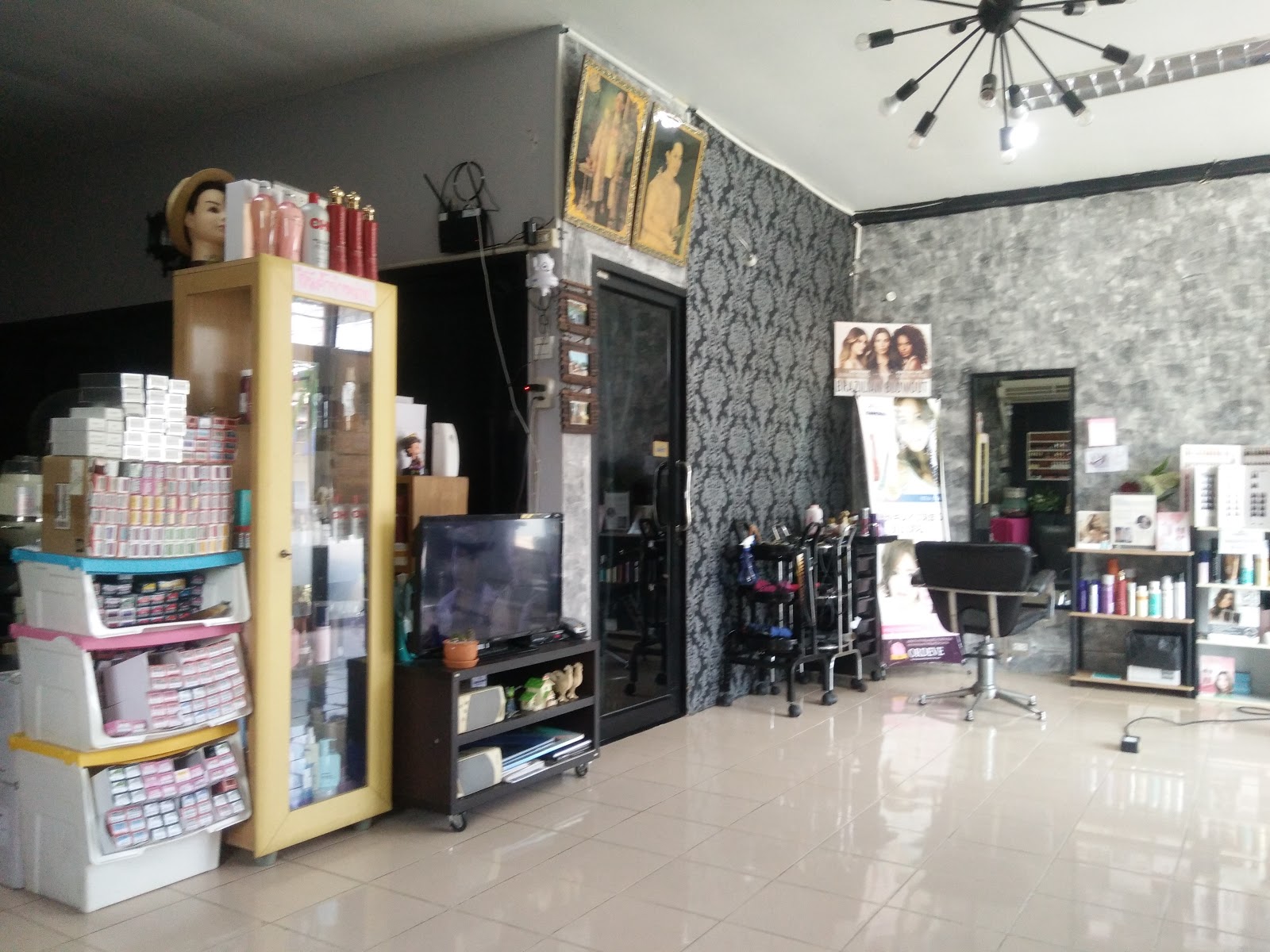 Beauty Story by Nadia2