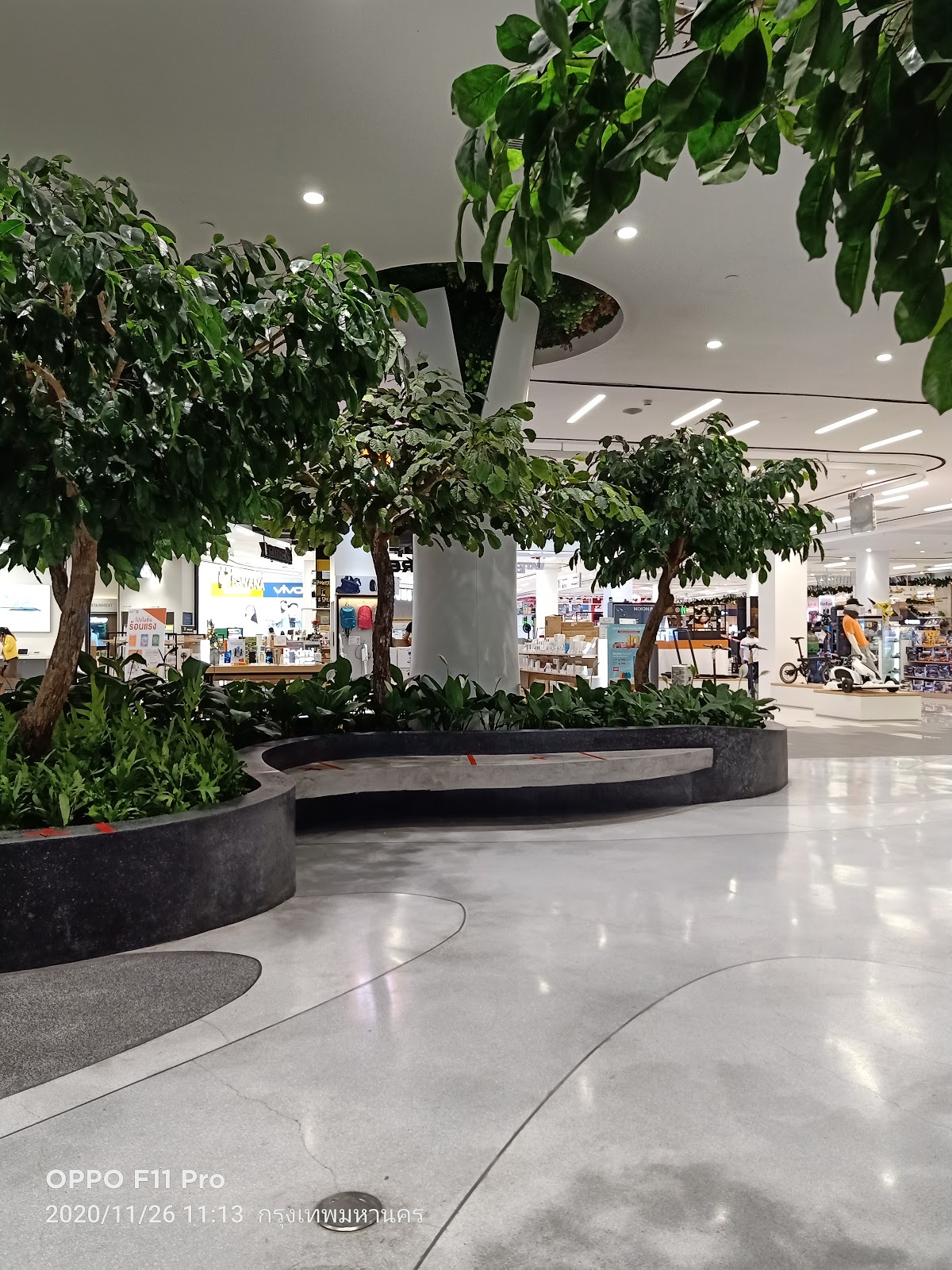 THE ALLEY ROBINSON LAKKABAN