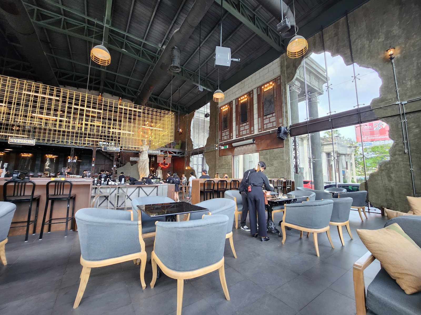 Davin Cafe