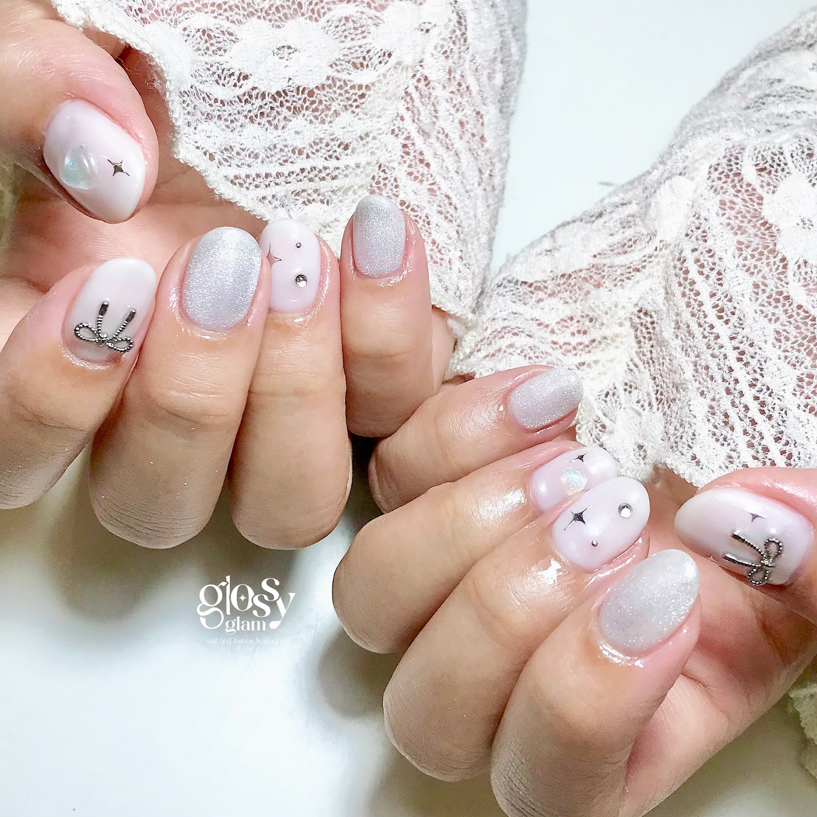 GlossyGlam Nails & Eyelashes