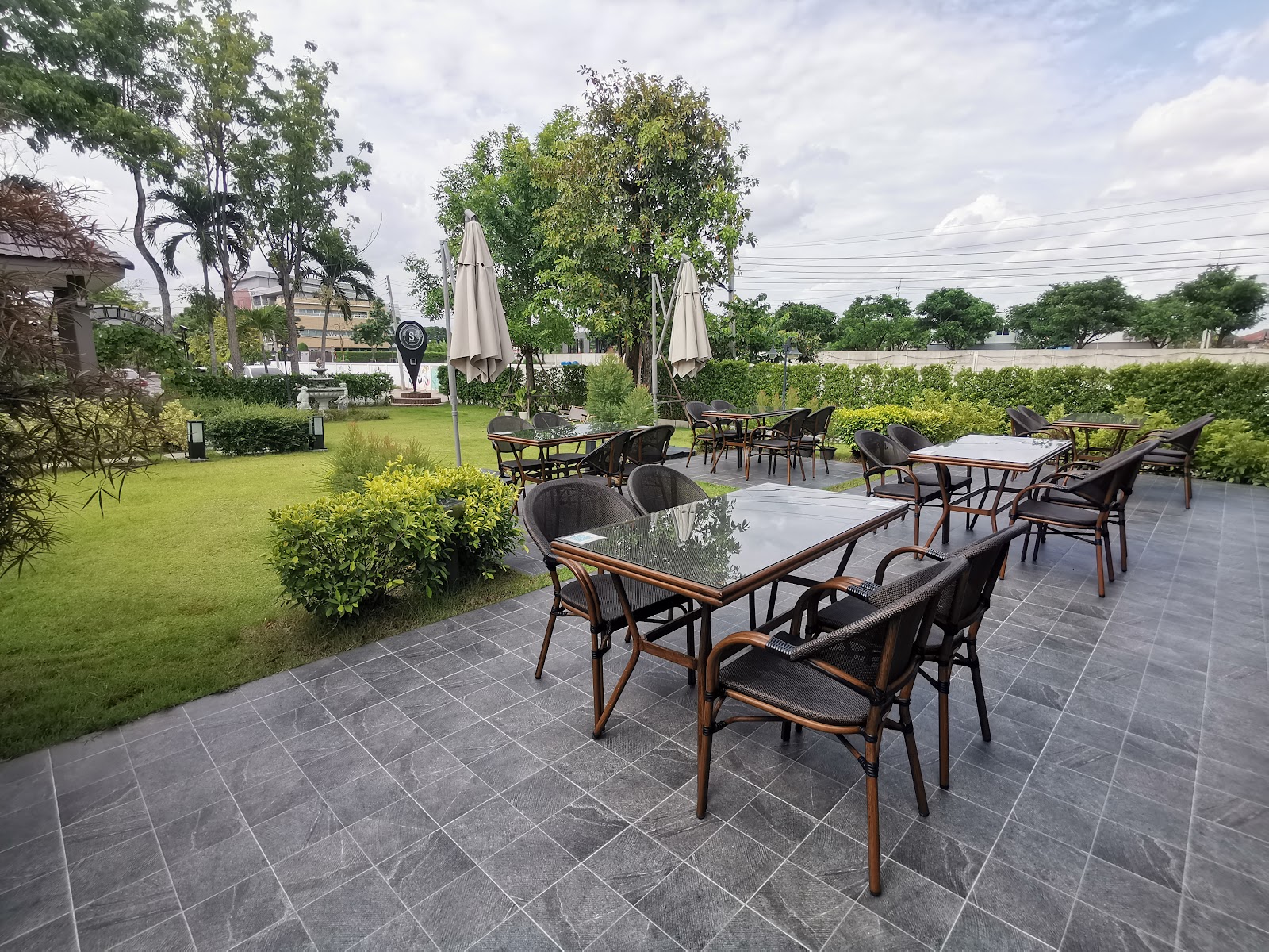 Shane Chen Cafe and Eatery