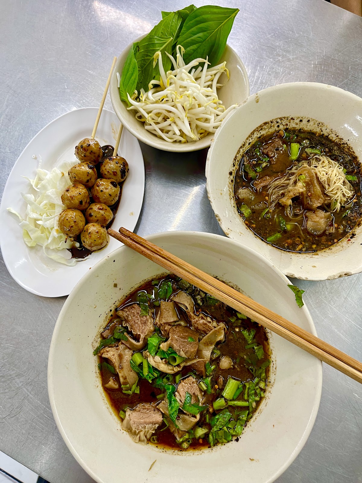 Phetchasamon Boat Noodles (Soi Chaophraya Siam)