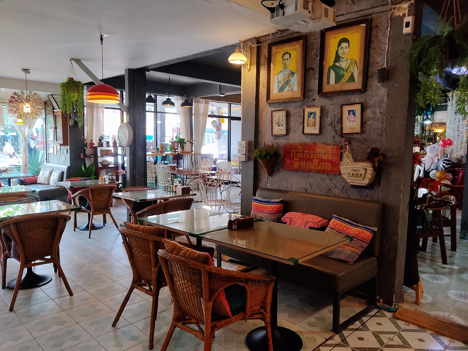 At Phra Nakorn Coffee House