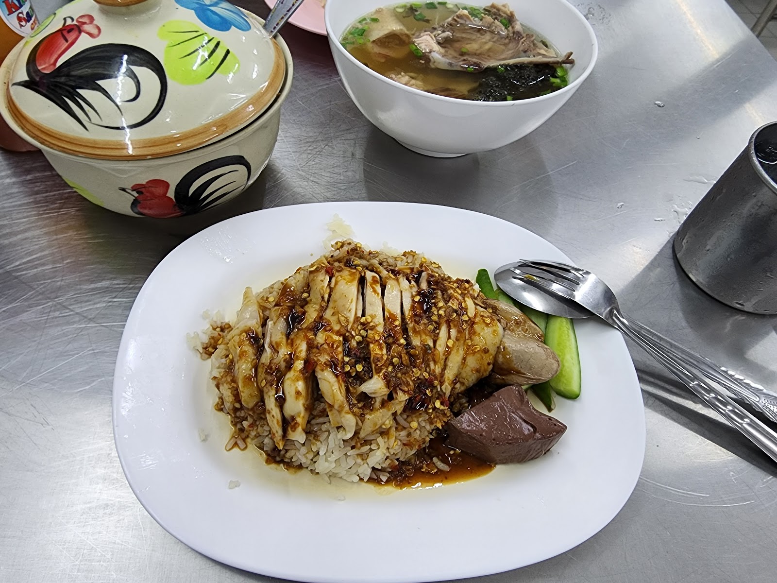 Tong Khao Man Kai Tong