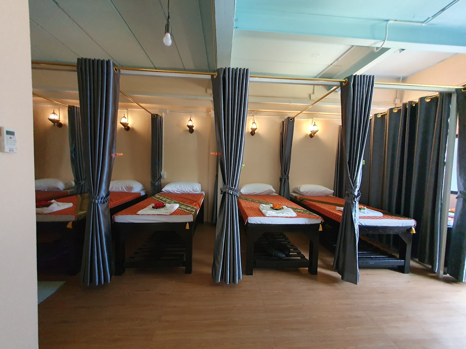 Shwe Oo Lay Massage Shwe Oo Lay Massage